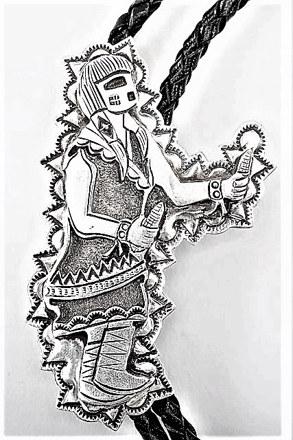 Bolo Tie, Zierschild Silber, Corndancer Kachina, Navajo Art